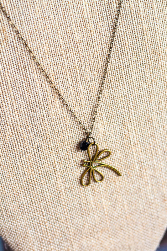 Simple Dragonfly necklace Jewelry making material